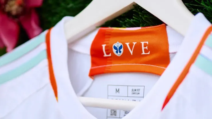 FIFA blocks 'Love' detail on Belgium's World Cup jersey