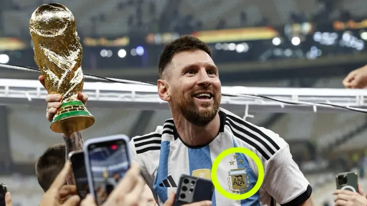 Messi is already wearing Argentina shirt with three stars