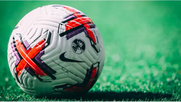 Premier league hot sale soccer balls