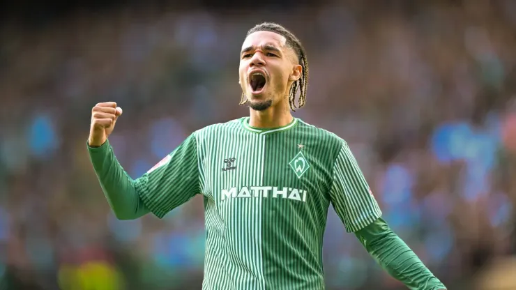 Werder Bremen shirt from hummel breaks 10-year sales record