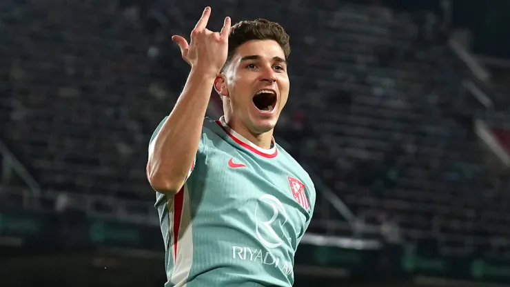 Julian Alvarez surpasses Manchester City goal-scoring milestone at Atletico Madrid against Barcelona - World Soccer Talk