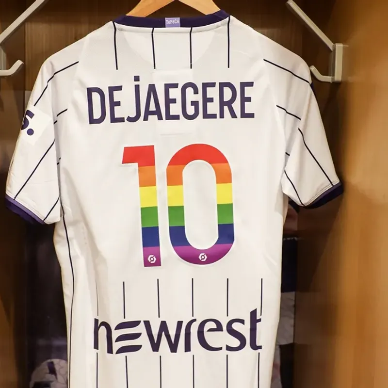 Toulouse drop three players for refusing to wear rainbow colours