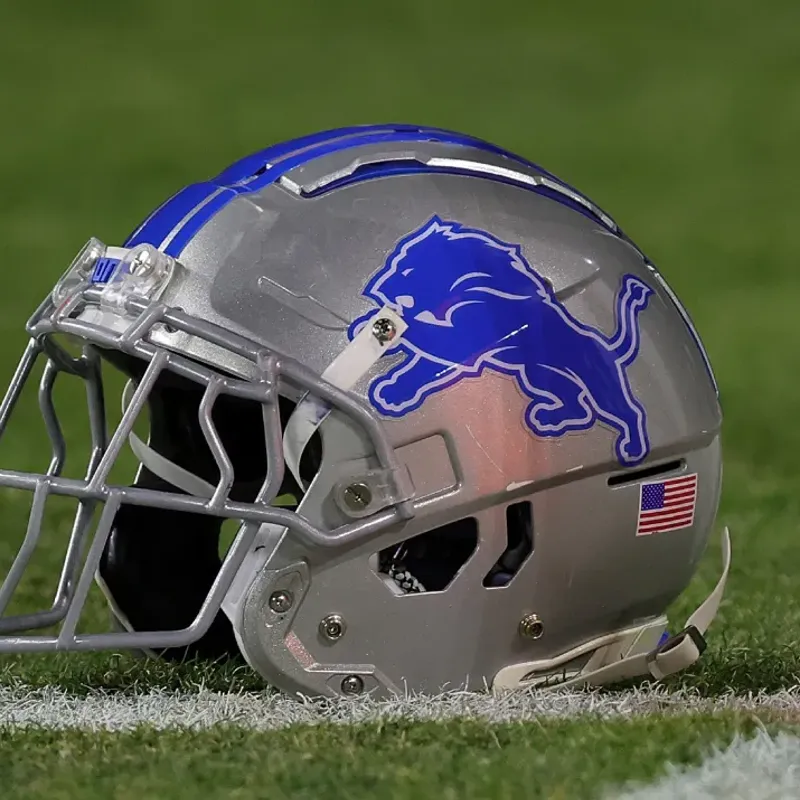 Detroit Lions unveil alternate helmet