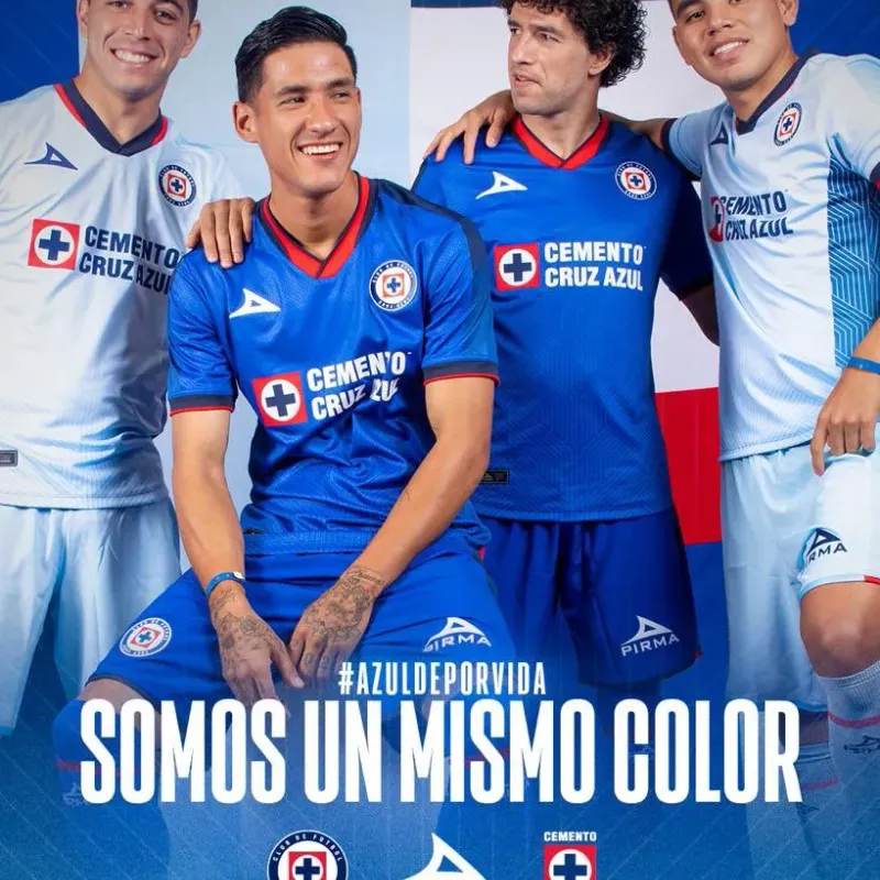 Camisa del cruz azul nueva sales