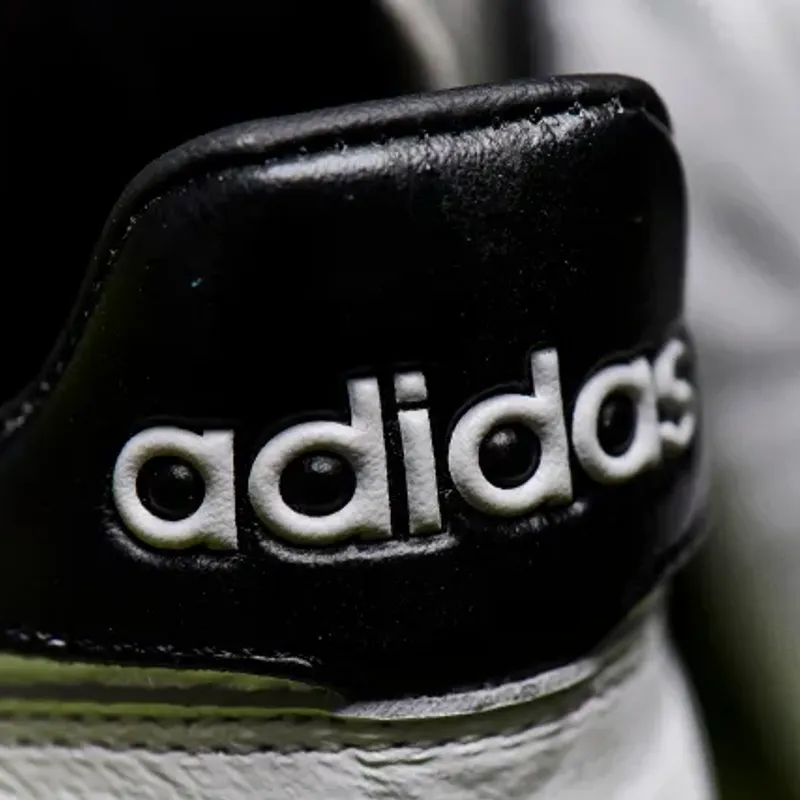 Adidas signs $1.2 billion partnership with Manchester United
