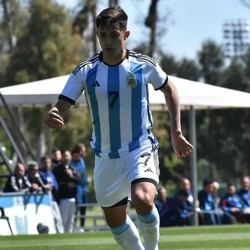 Pablo Solari es titular en amistoso de la Selección Argentina