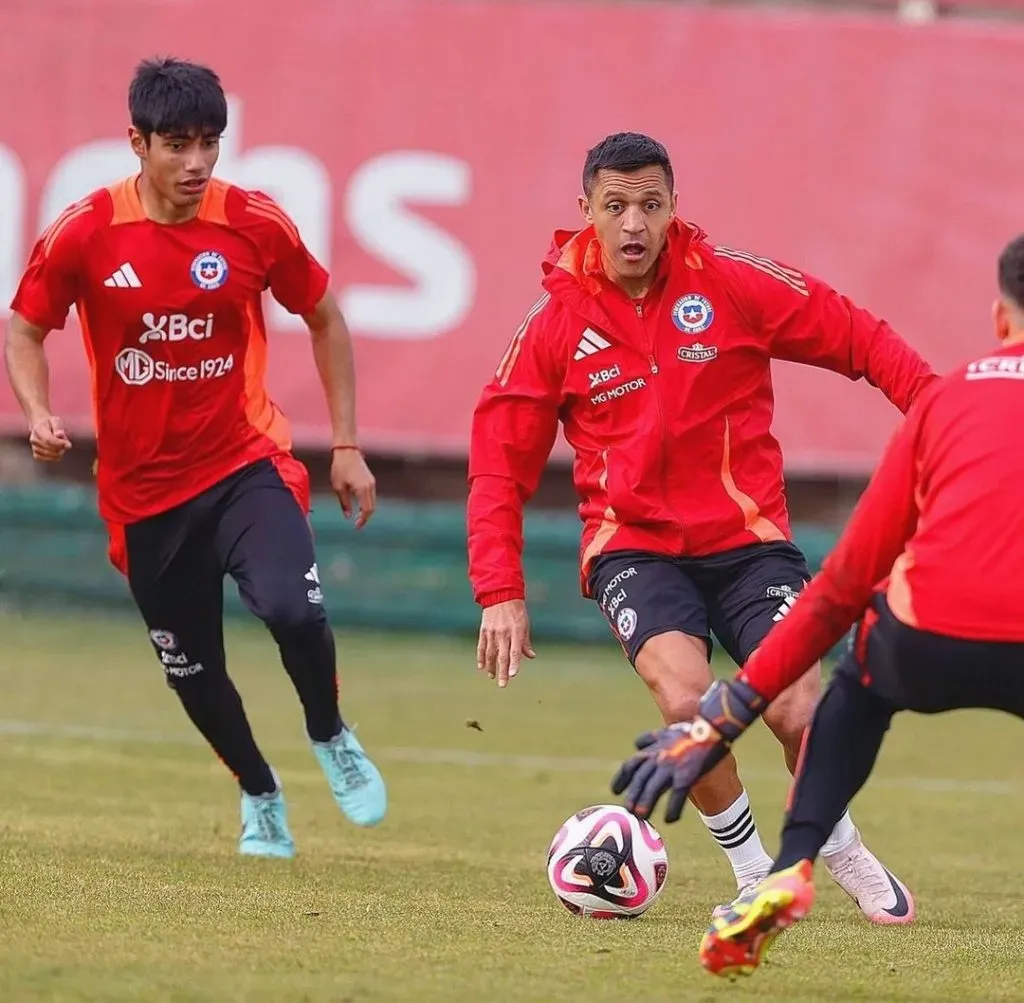 Alexis ha entrenador en Pinto Durán las últimas semanas