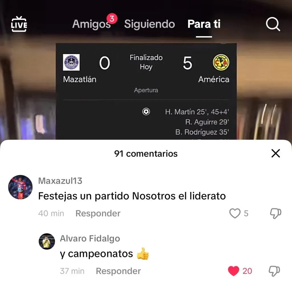 La insólita burla de Álvaro Fidalgo a un aficionado de Cruz Azul (@tixwi)