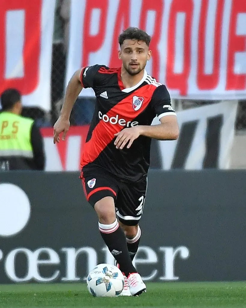 Sebastián Boselli en su debut no oficial con la camiseta de River.