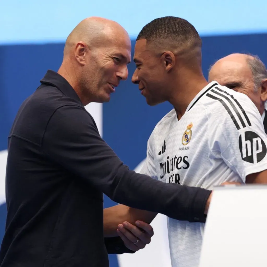 Zinedine Zidane, presente en la presentación de Mbappé.