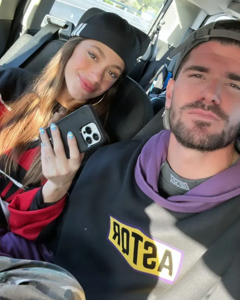 Rodrigo De Paul y Tini Stoessel cuando aún eran pareja.