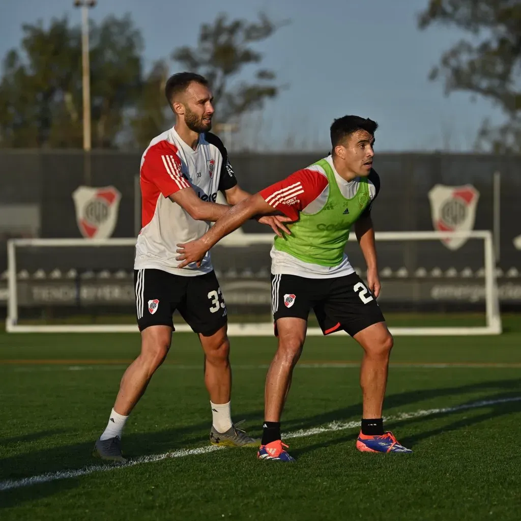 Germán Pezzella trabajando.