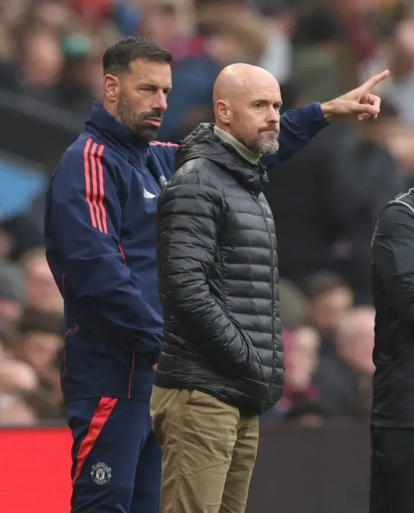 Ruud van Nistelrooy se sumó al cuerpo técnico de Erik ten Hag y ahora es el principal candidato a sucederlo en el cargo. IMAGO