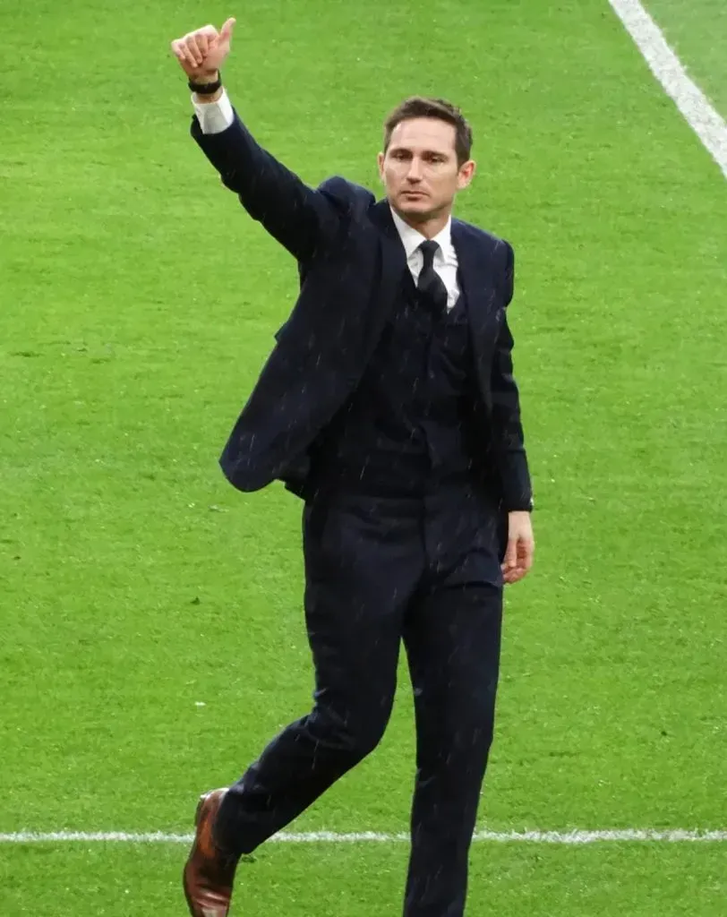 La imagen de Lampard despidiéndose de Stamford Bridge, la utilizada en el cargamento de contrabando.