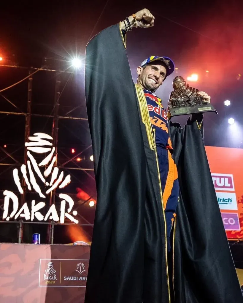 Kevin Benavides dejó la bandera argentina en lo más alto y fue dos veces ganador del Rally Dakar (2021-2023).