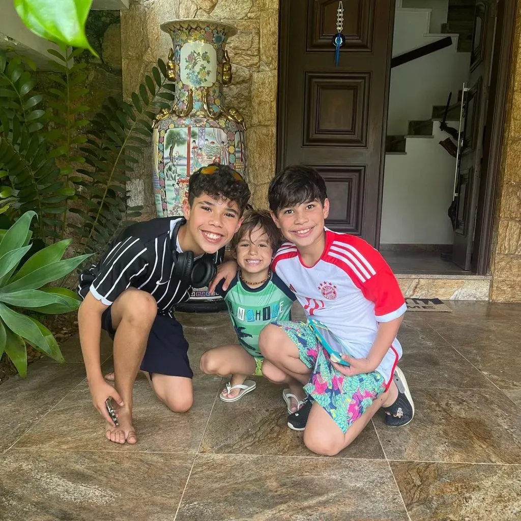 Rael e filhos de Marcus. Foto: Reprodução/Instagram – Marcus Buaiz