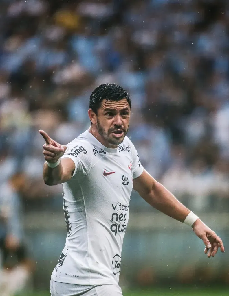 Giuliano jogador do Corinthians durante partida contra o Gremio no estadio Arena do Gremio pelo campeonato Brasileiro A 2023. Giancarlo Santorum/AGIF
