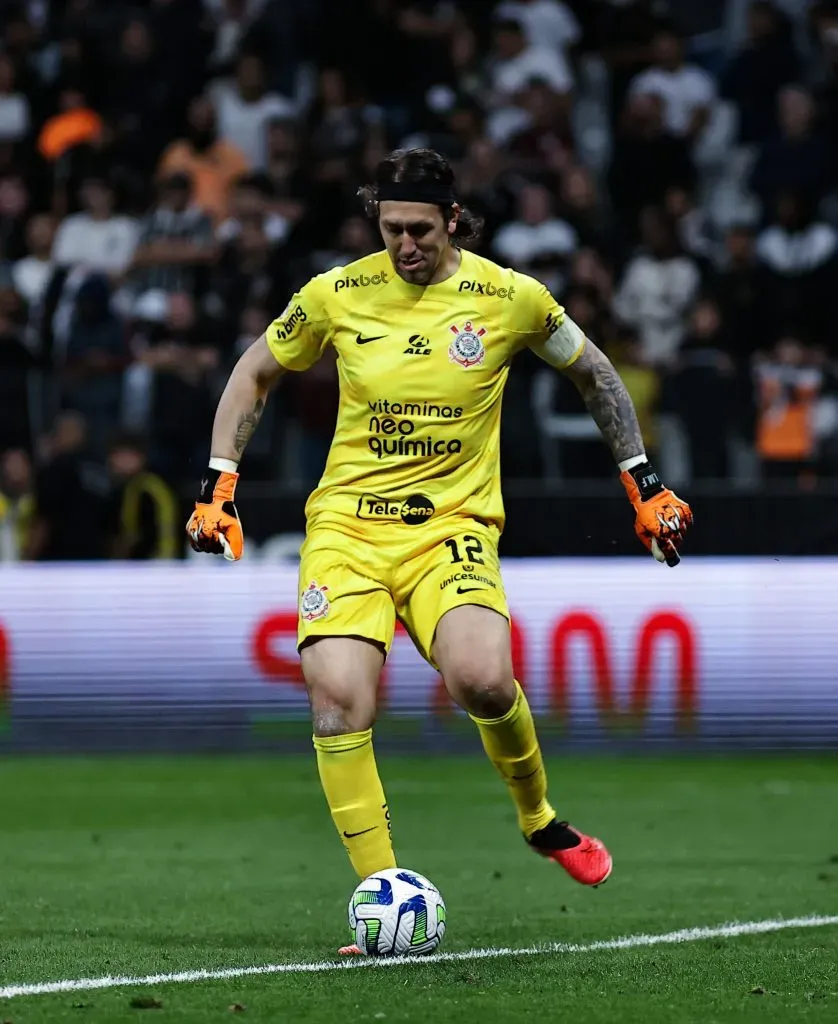 Cássio, goleiro do Corinthians, durante partida contra o Athletico-PR no estádio Arena Corinthians pelo campeonato Brasileiro A 2023. Foto: Fabio Giannelli/AGIF