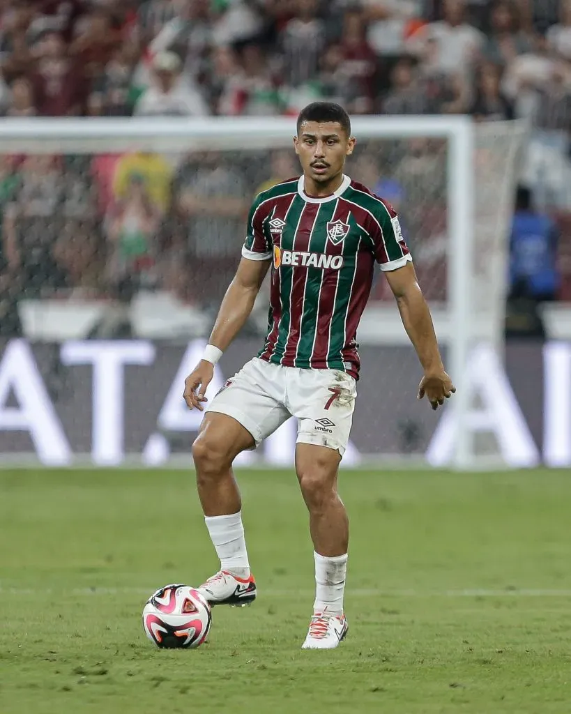 André em ação pelo Fluminense – Foto: Lucas Merçon/Fluminense FC