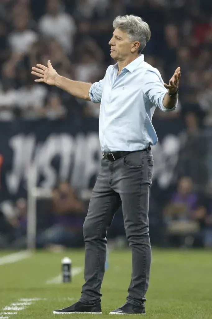 Miguel Schincariol/ Getty Images – Após empate com Corinthians, torcida do Grêmio não perdoa Renato: “Bizarrice”