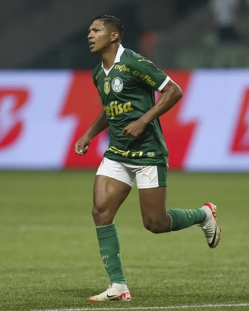 SAO PAULO, BRAZIL – JUNE 20: Rony of Palmeiras celebrates after scoring the second goal of his team during the match between Palmeiras and Red Bull Bragantino at Allianz Parque on June 20, 2024 in Sao Paulo, Brazil. (Photo by Ricardo Moreira/Getty Images)