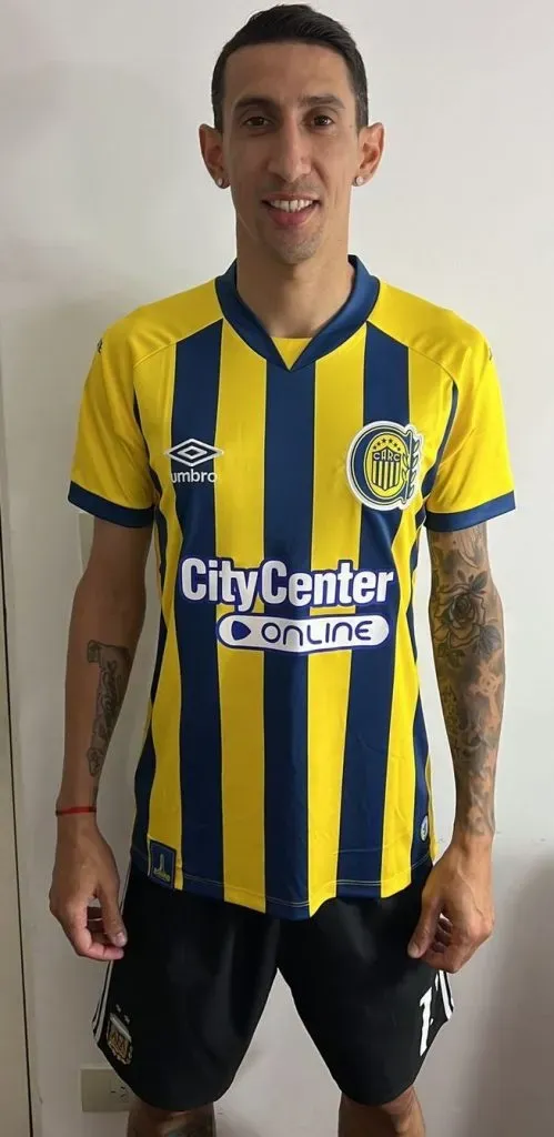 Ángel Di María con la camiseta de Rosario Central. @RosarioCentral
