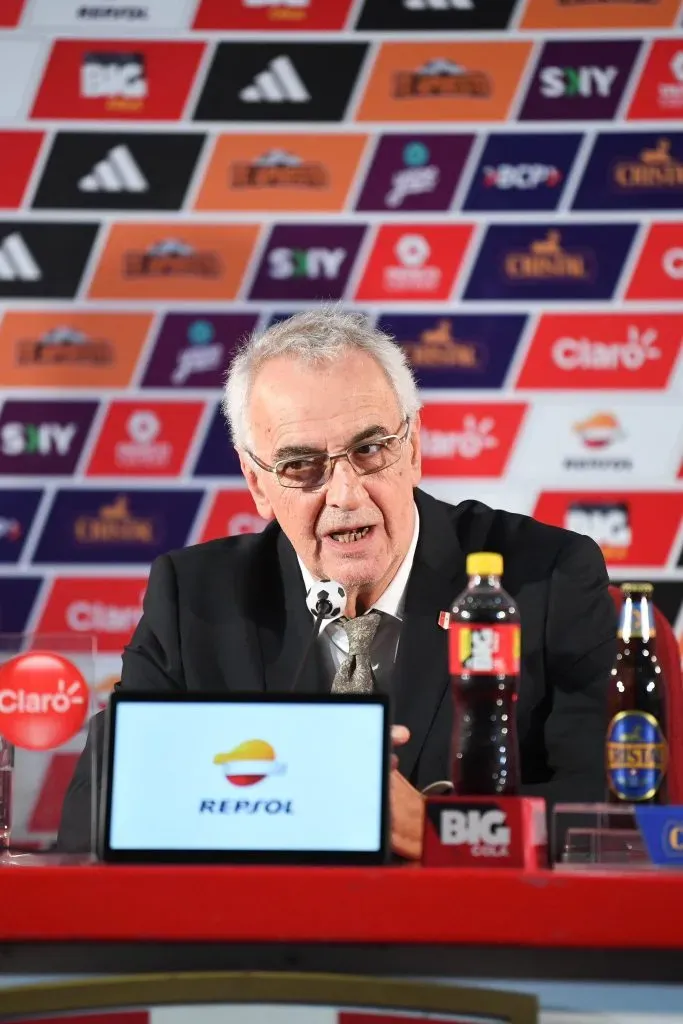 Jorge Fossati presentado como entrenador de Perú. (Foto: FPF).