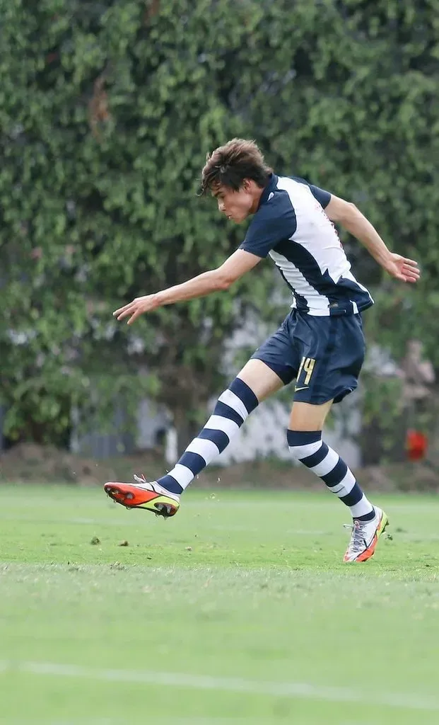 Juan Pablo Goicochea vistiendo la camiseta de Alianza Lima. (Foto: Club Alianza Lima).