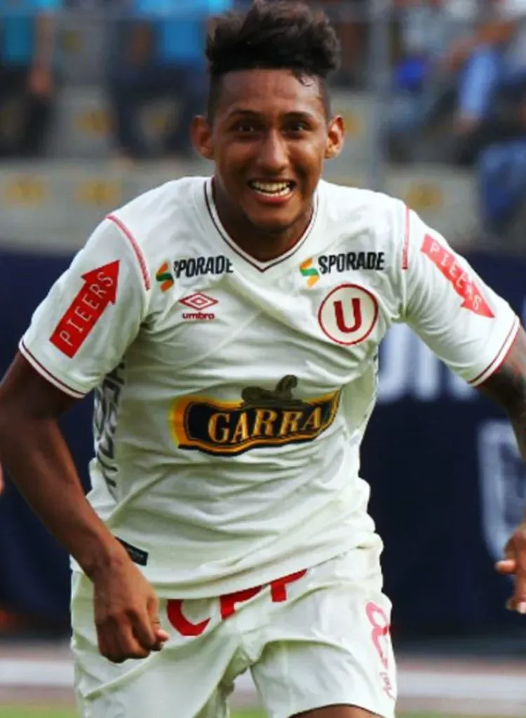 Christofer Gonzáles jugando en Universitario de Deportes. (Foto: Twitter).