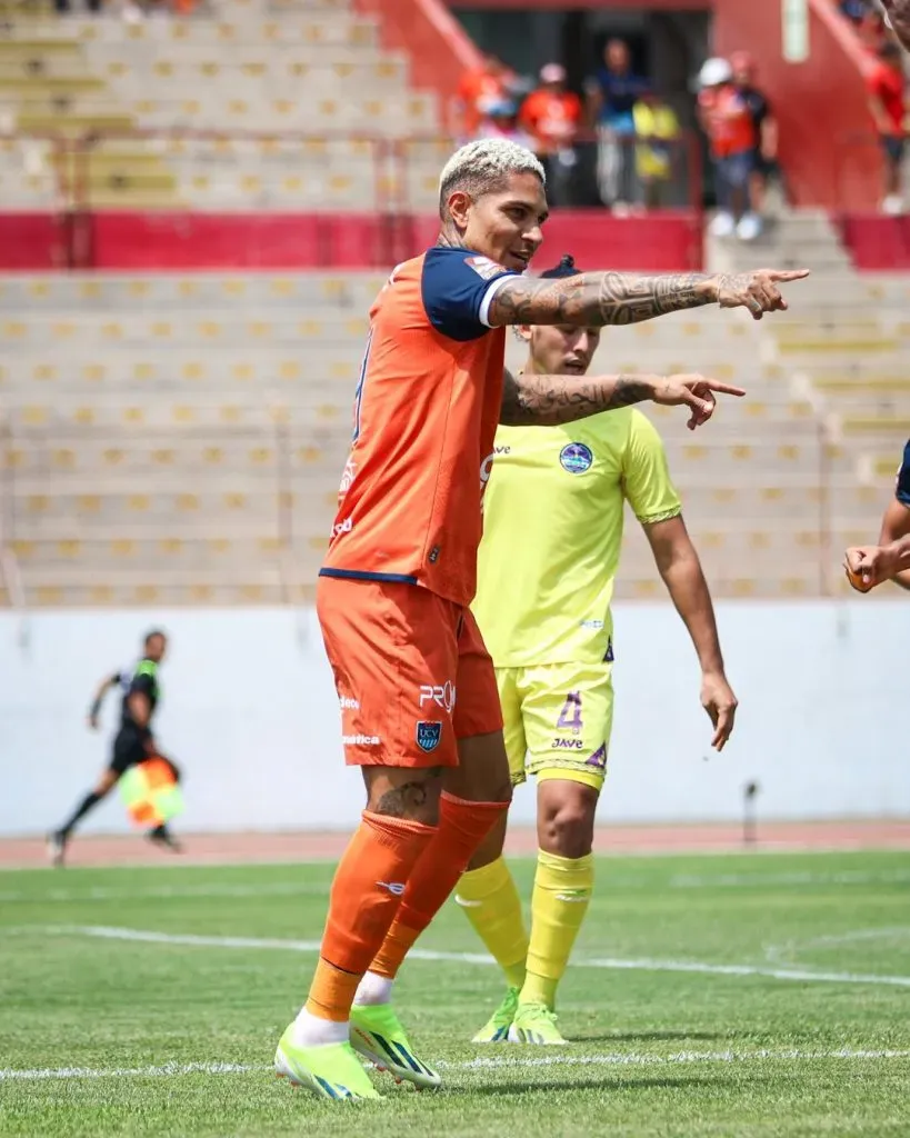 Paolo Guerrero contra Comerciantes Unidos. (Foto: Liga 1).