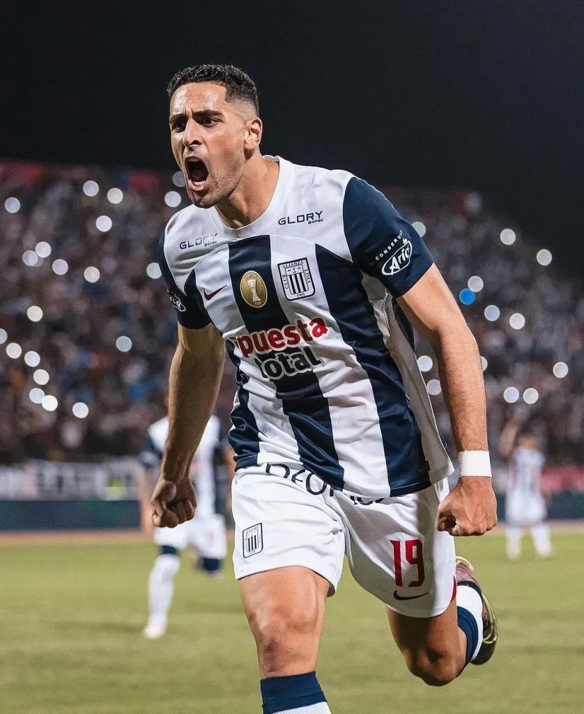 Pablo Sabbag marcando goles en Alianza Lima. (Foto: Alianza Lima).