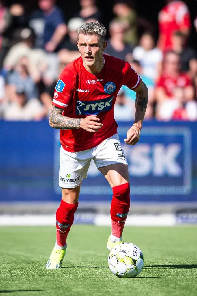 Oliver Sonne jugando en la Liga de Dinamarca. (Foto: IMAGO).