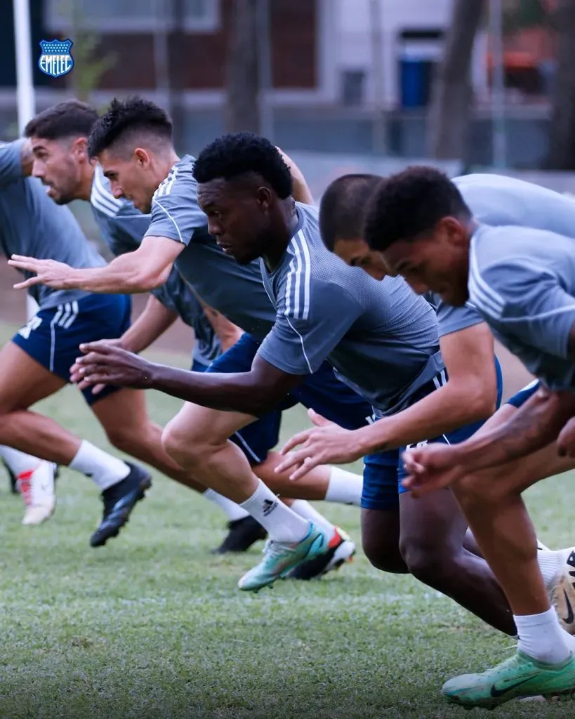 Emelec es el último en la segunda etapa de la LigaPro 2024. (Foto: @CSEmelec)