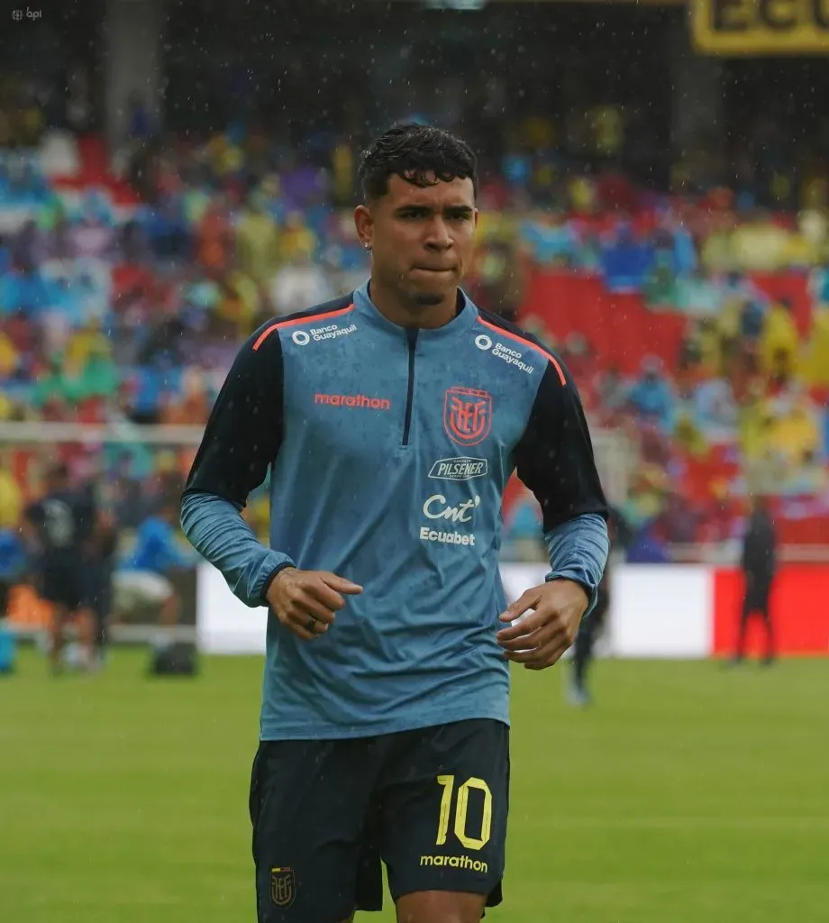 Kendry Páez jugó solo 45 minutos ante Paraguay. (Foto: Imago)