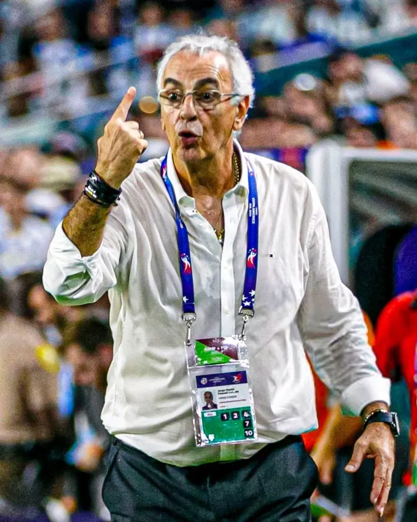 Jorge Fossati en Copa América. (Foto: FPF).