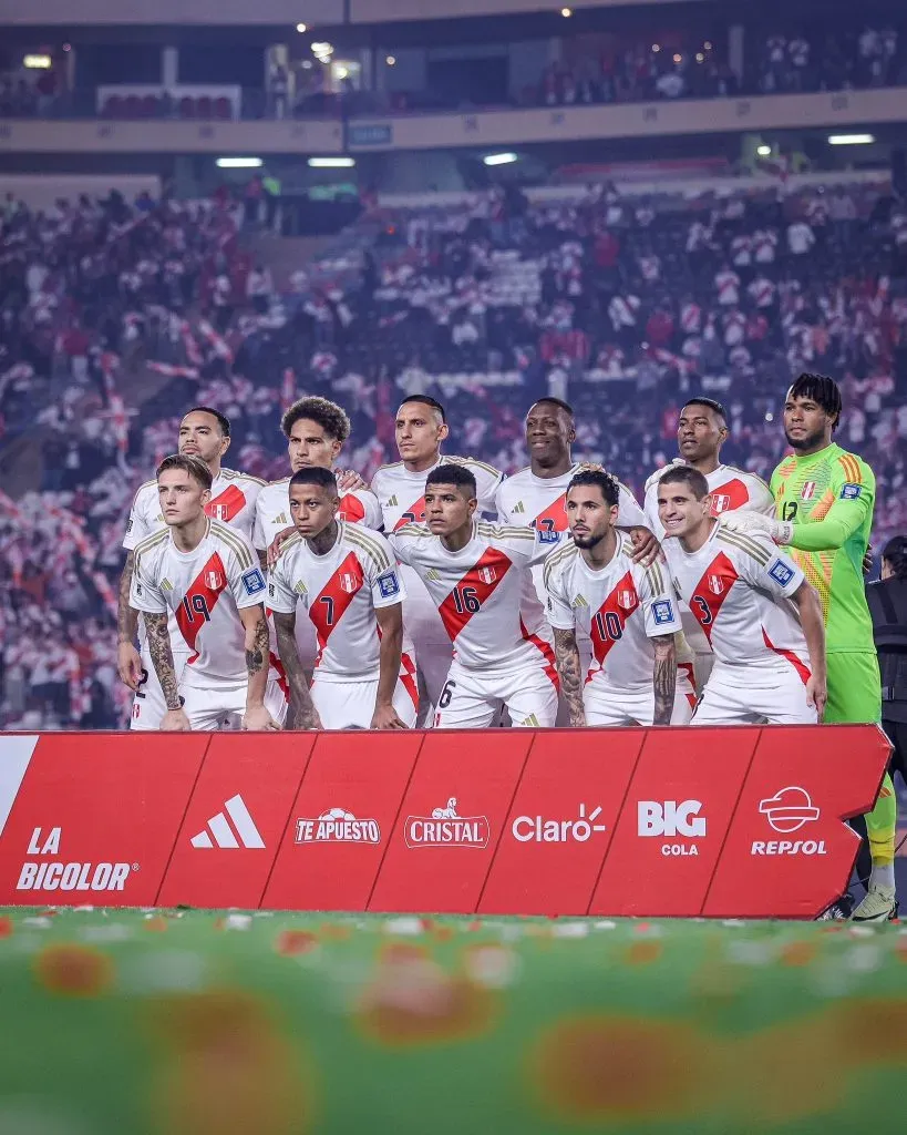 Selección Peruana ante Chile. (Foto: FPF).