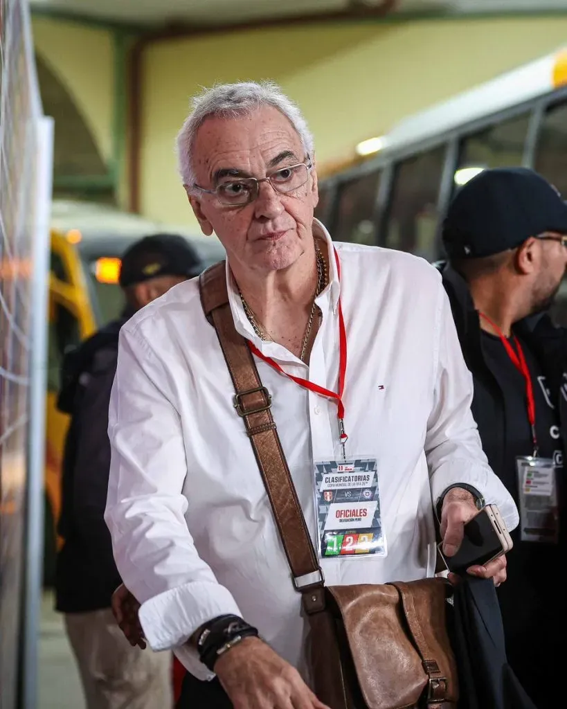 Jorge Fossati antes del partido de la Selección Peruana. (Foto: FPF).