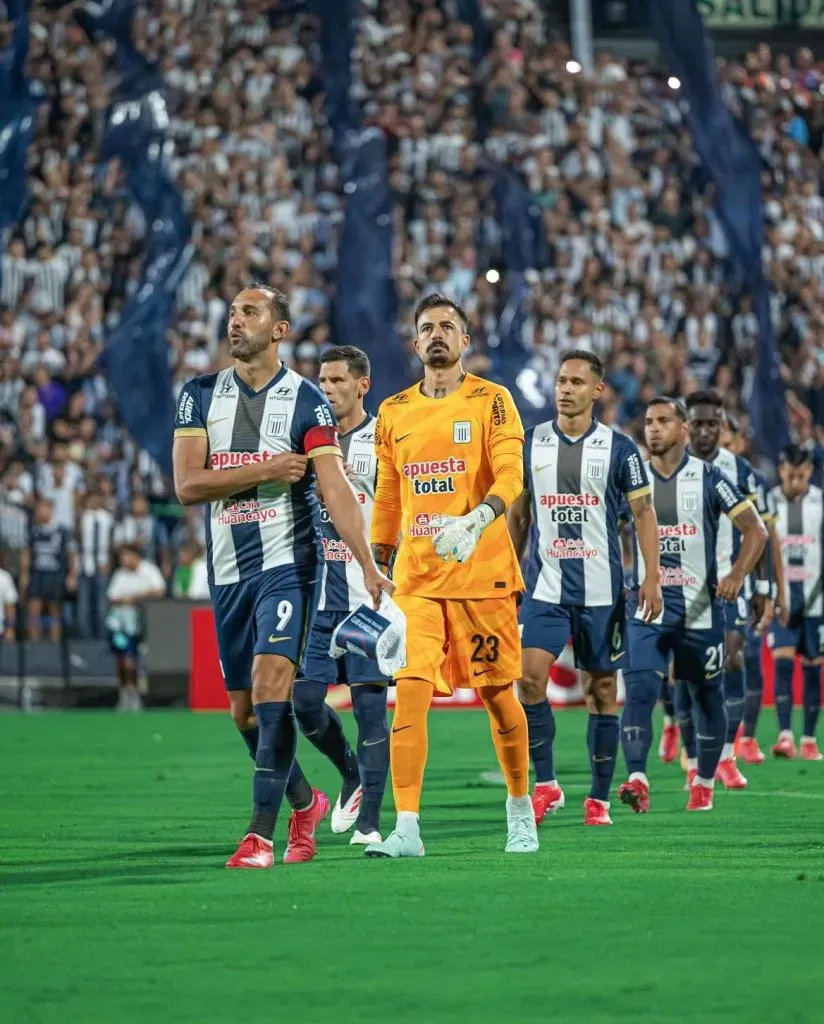 Alianza Lima antes del partido contra Boca Juniors. (Foto: Alianza Lima).