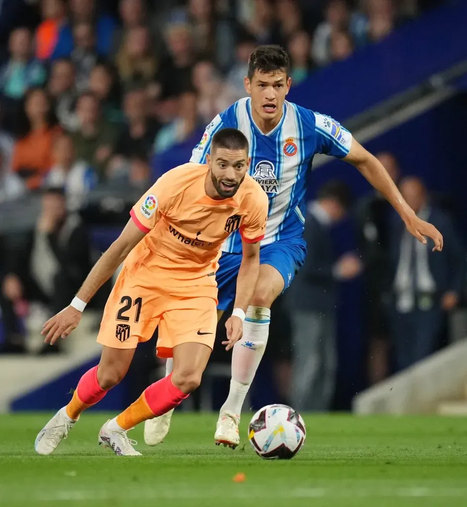 César Montes fue clave en el empate de 3-3 entre Espanyol y Atlético de Madrid (Getty Images)