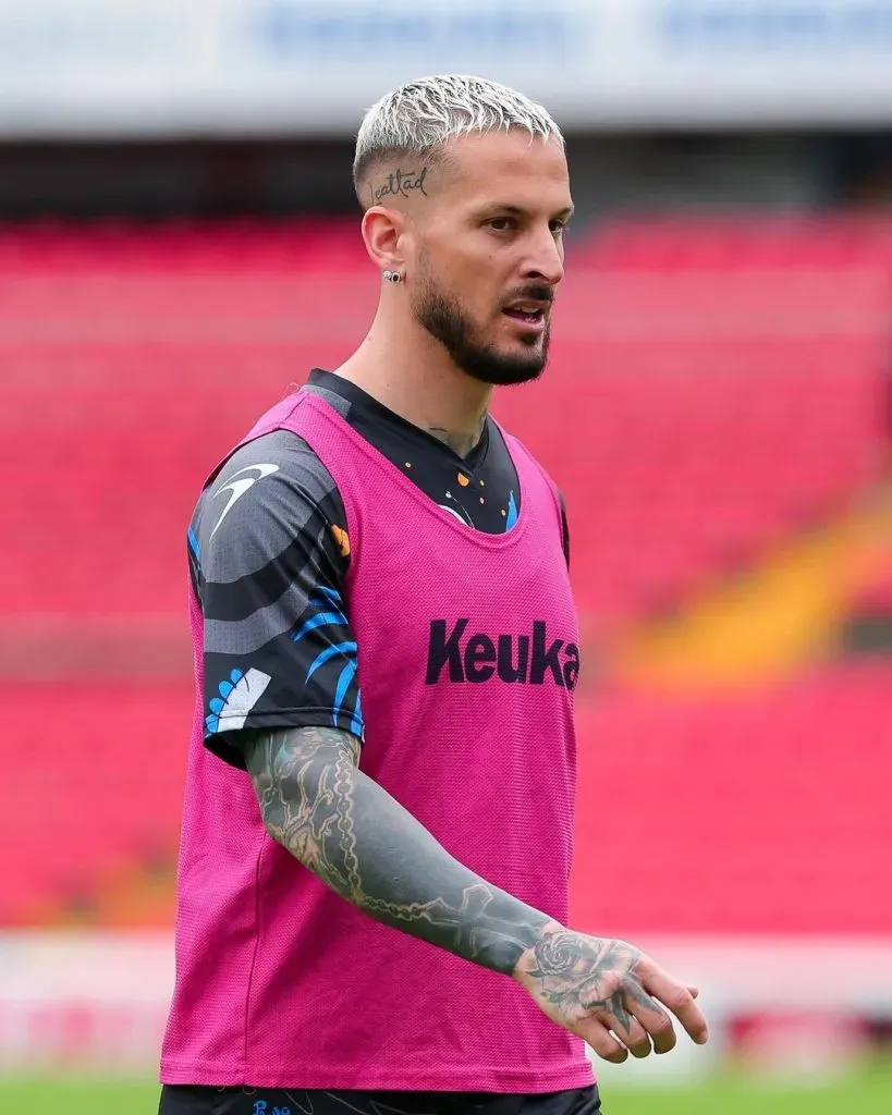 Darío Benedetto ya se entrenó con Querétaro (Fuente: @clubqueretaro)