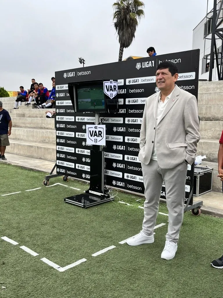 Presidente de la FPF presente en la capacitación a árbitros