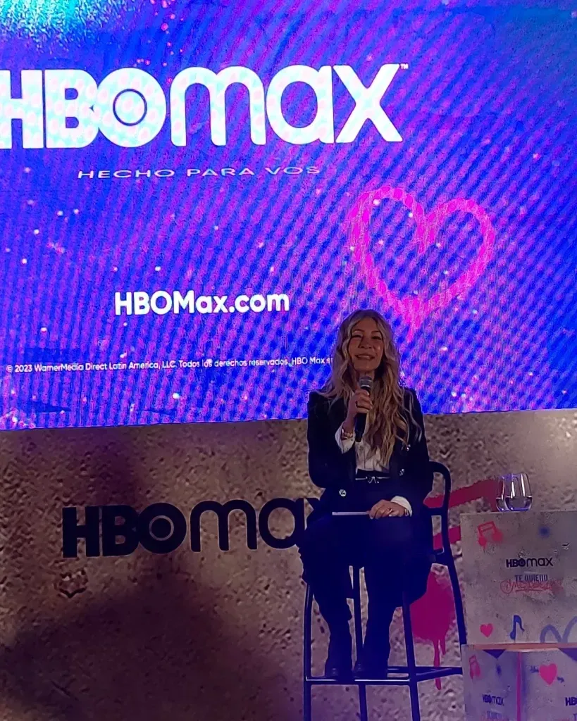 También suena Te Quiero y me Duele de HBO Max