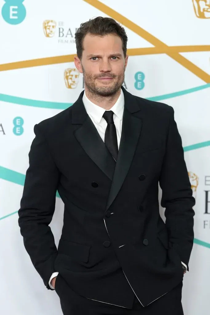 Jamie Dornan es el protagonista de la serie del momento en Netflix. Imagen: Getty Images.