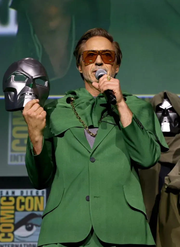 Robert Downey Jr. asiste al panel de Marvel Studios en el Hall H de la SDCC en San Diego, California, el 27 de julio de 2024. Imagen: Getty Images.