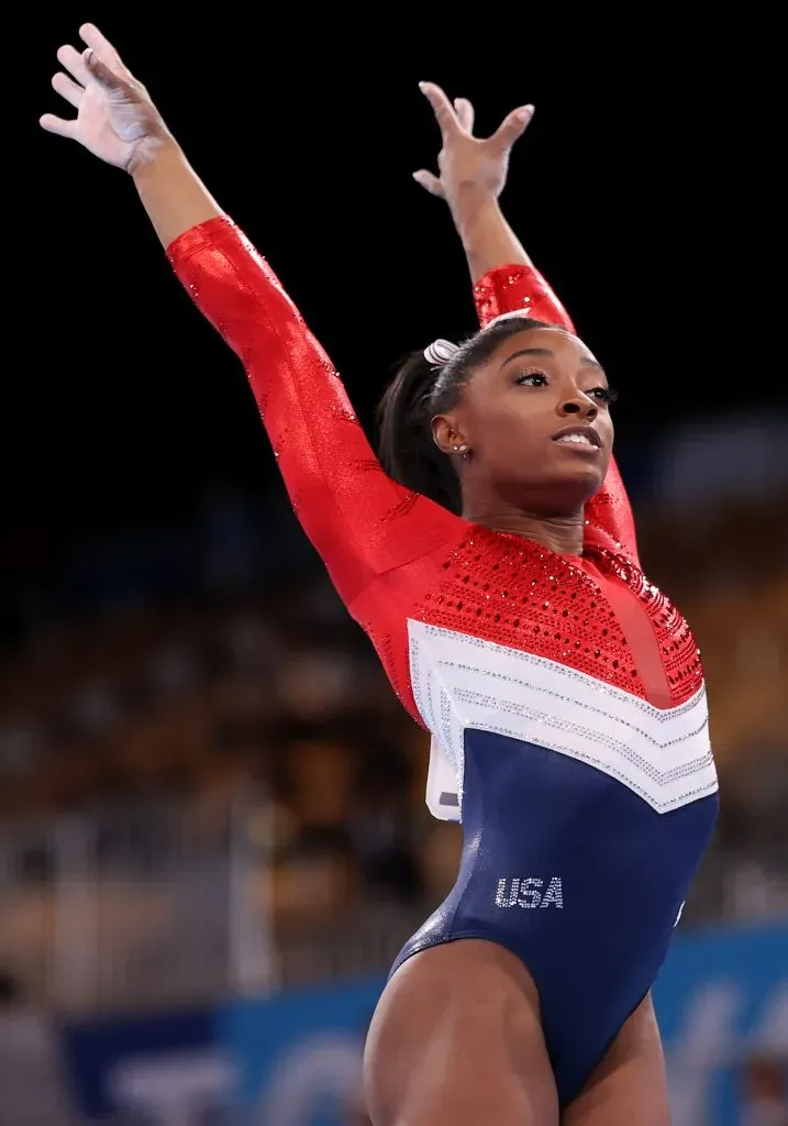 Simone Biles, reconocida atleta estadounidense.