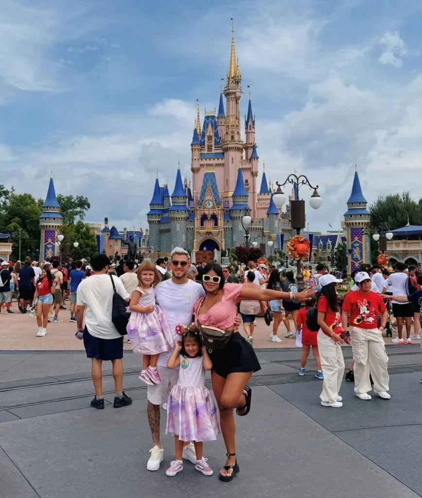 Piovi festejó el cumpleaños de su hija en Disney. (Foto: @carulinnna)