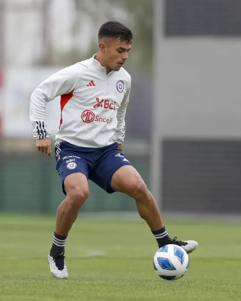 Vicente Pizarro en la Roja Sub 23. Crédito: La Roja.