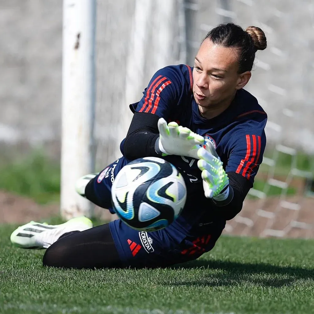 Christiane Endler previo a Santiago 2023. Crédito: La Roja