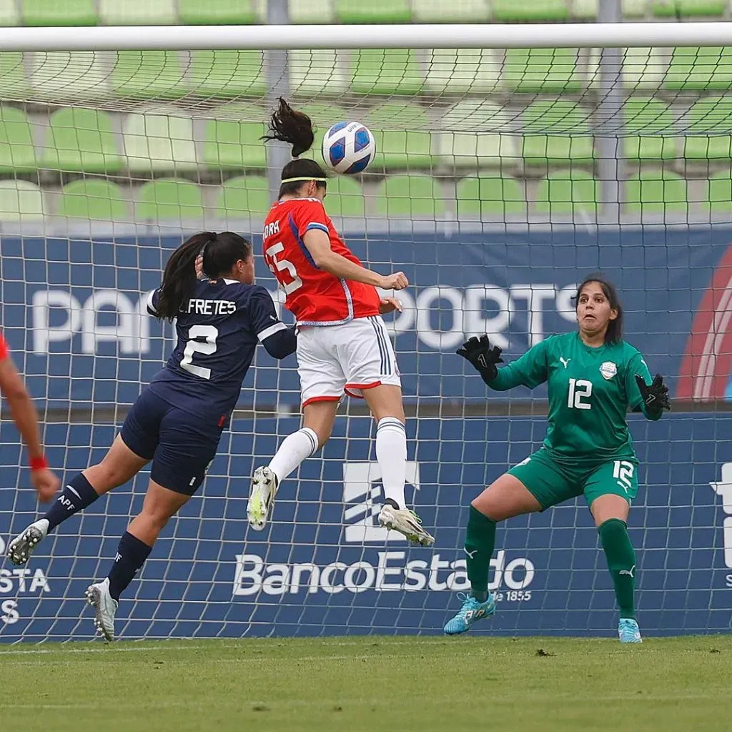 Daniela Zamora le dio el triunfo a la Roja femenina en su debut ante Paraguay. Fuente: Comunicaciones ANFP.