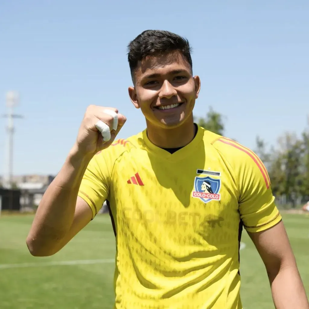 Eduardo Villanueva, portero titular de Colo Colo Proyección. Crédito: Colo Colo Fútbol Joven.